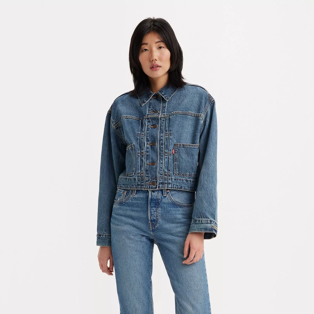 TAILORED 90S TRUCKER JEAN JACKET
